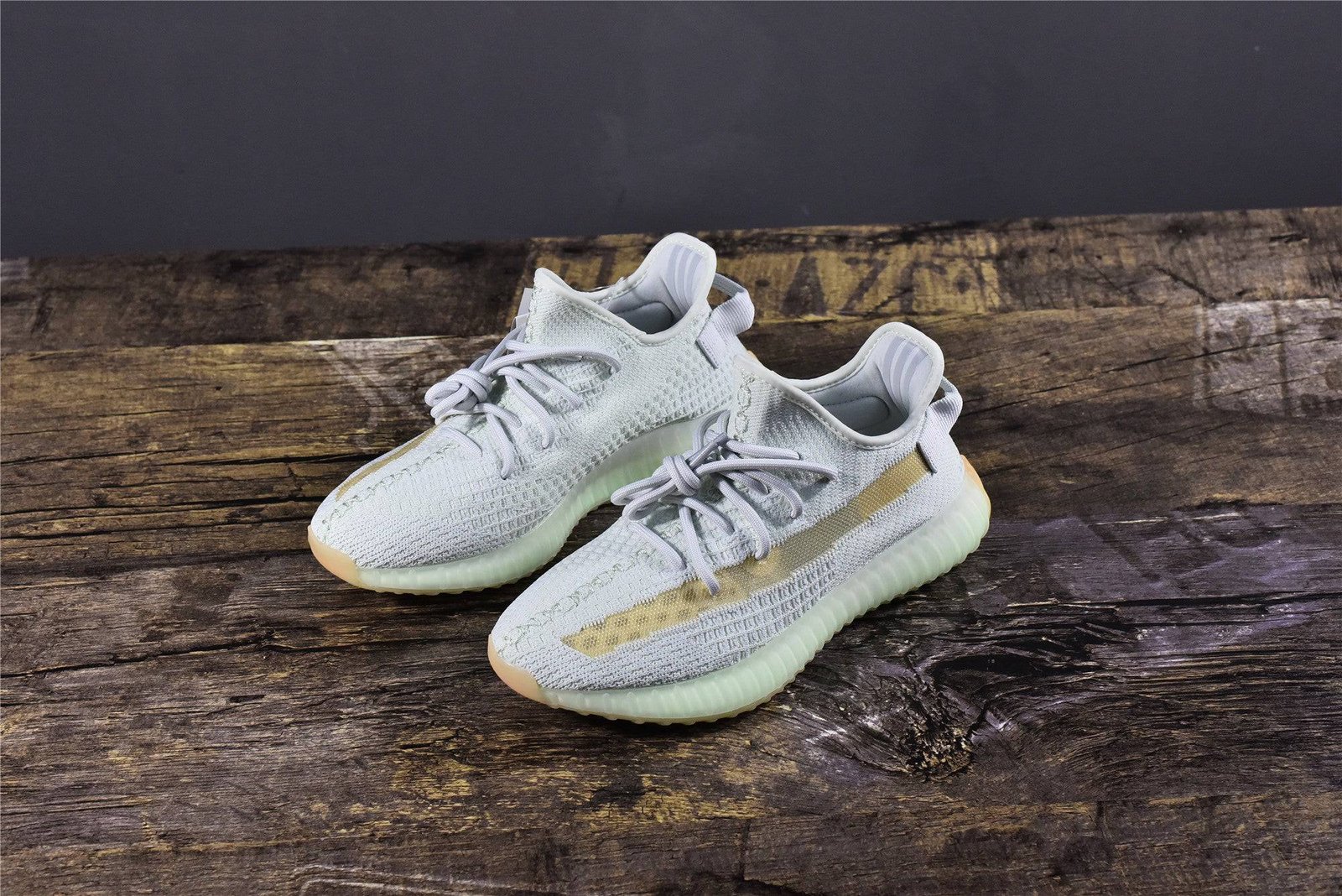 yeezy boost 350 v2 – hyper space 2019 yeezy boost 350 v2 – hyper space 2019