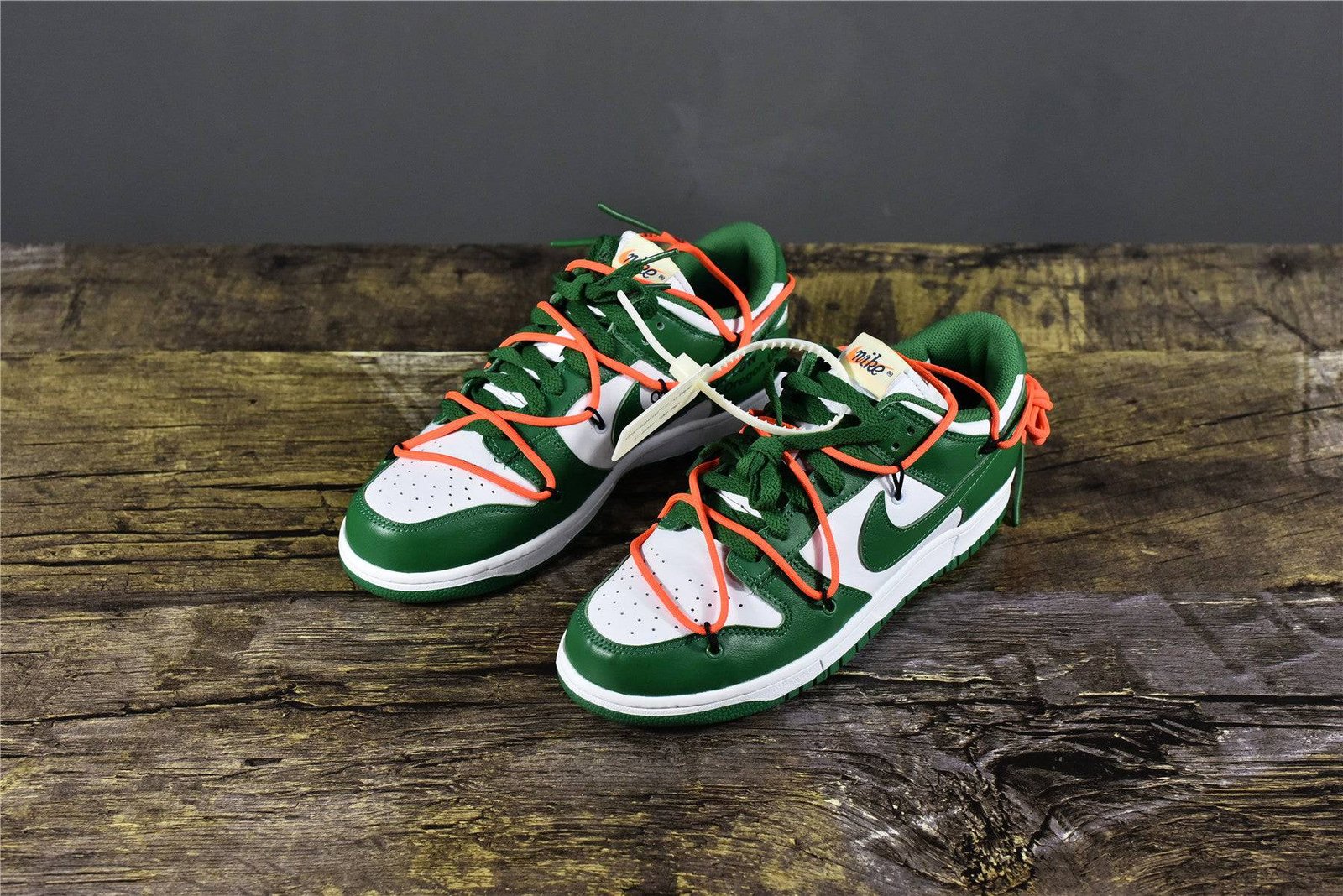 nike dunk low off white pine green nike dunk low off white pine green