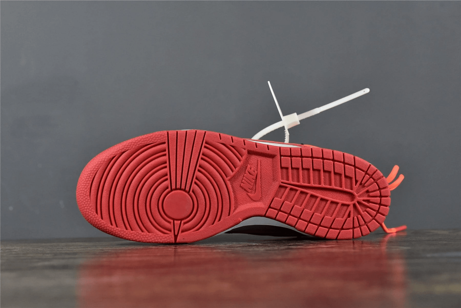 nike dunk low “off white – university red” nike dunk low “off white – university red”