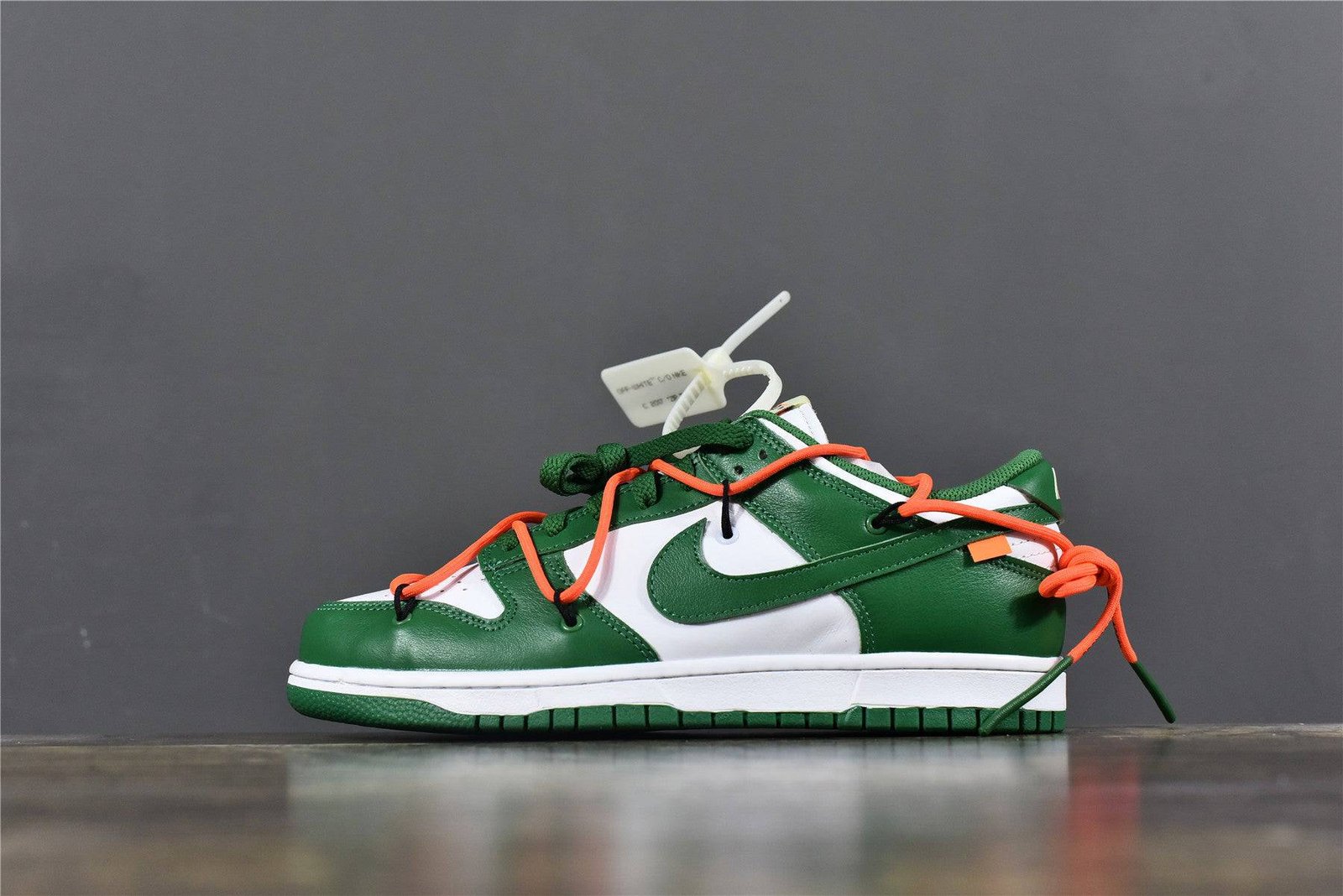 nike dunk low off white pine green nike dunk low off white pine green