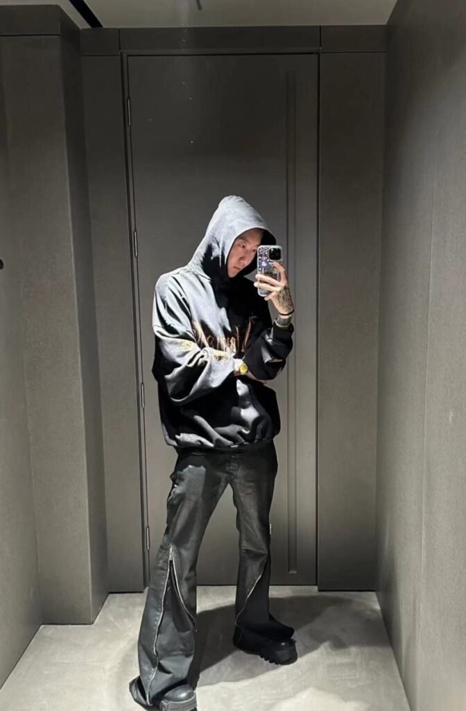 balenciaga logo hoodie black