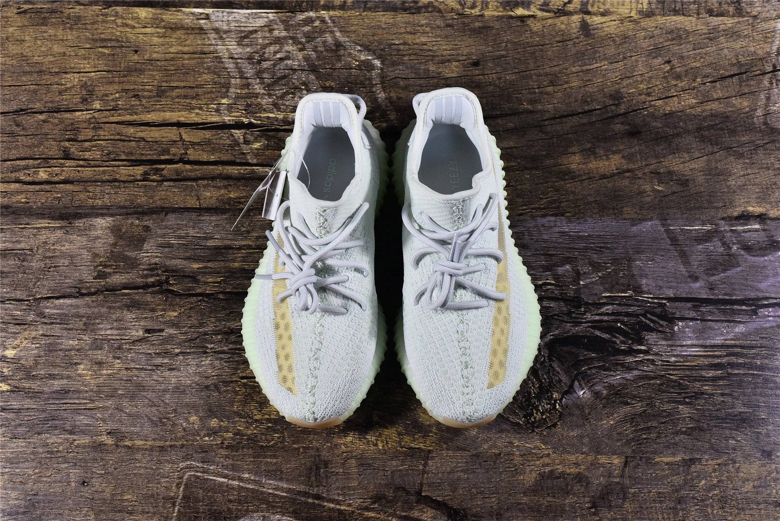 yeezy boost 350 v2 – hyper space 2019 yeezy boost 350 v2 – hyper space 2019