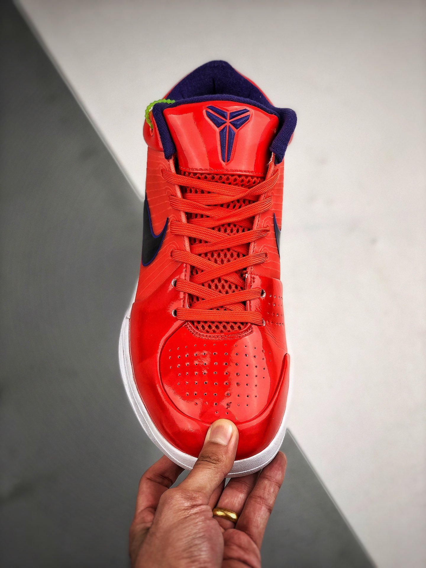 nike kobe 4 protro undefeated phoenix suns nike kobe 4 protro undefeated phoenix suns