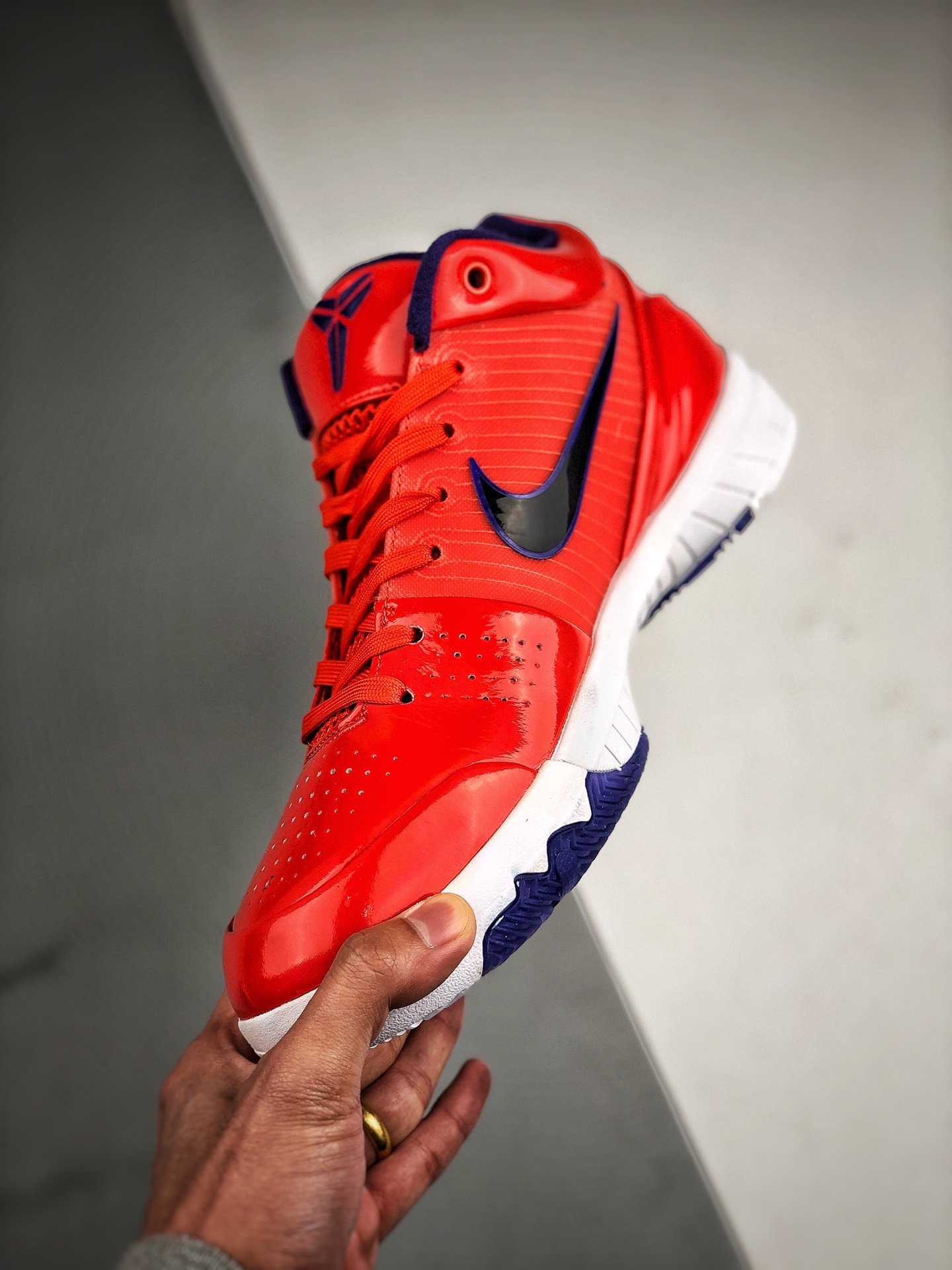 nike kobe 4 protro undefeated phoenix suns nike kobe 4 protro undefeated phoenix suns