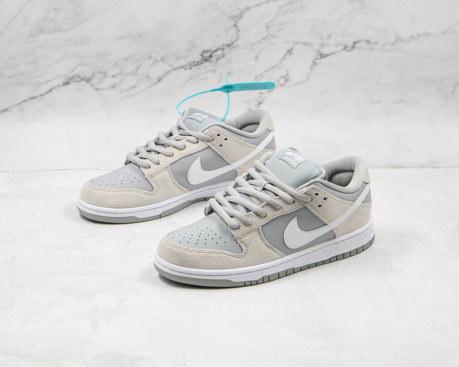 nike sb dunk low summit white wolf grey nike sb dunk low summit white wolf grey