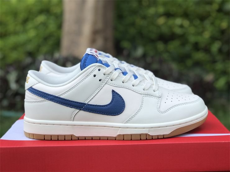 nike dunk low se sail dark marina blue nike dunk low se sail dark marina blue