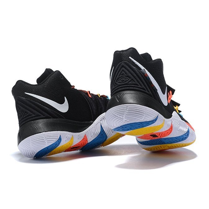 nike kyrie 5 x friends nike kyrie 5 x friends