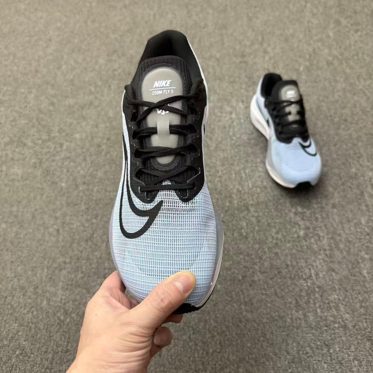 nike air zoom in blue/grey nike air zoom in blue/grey