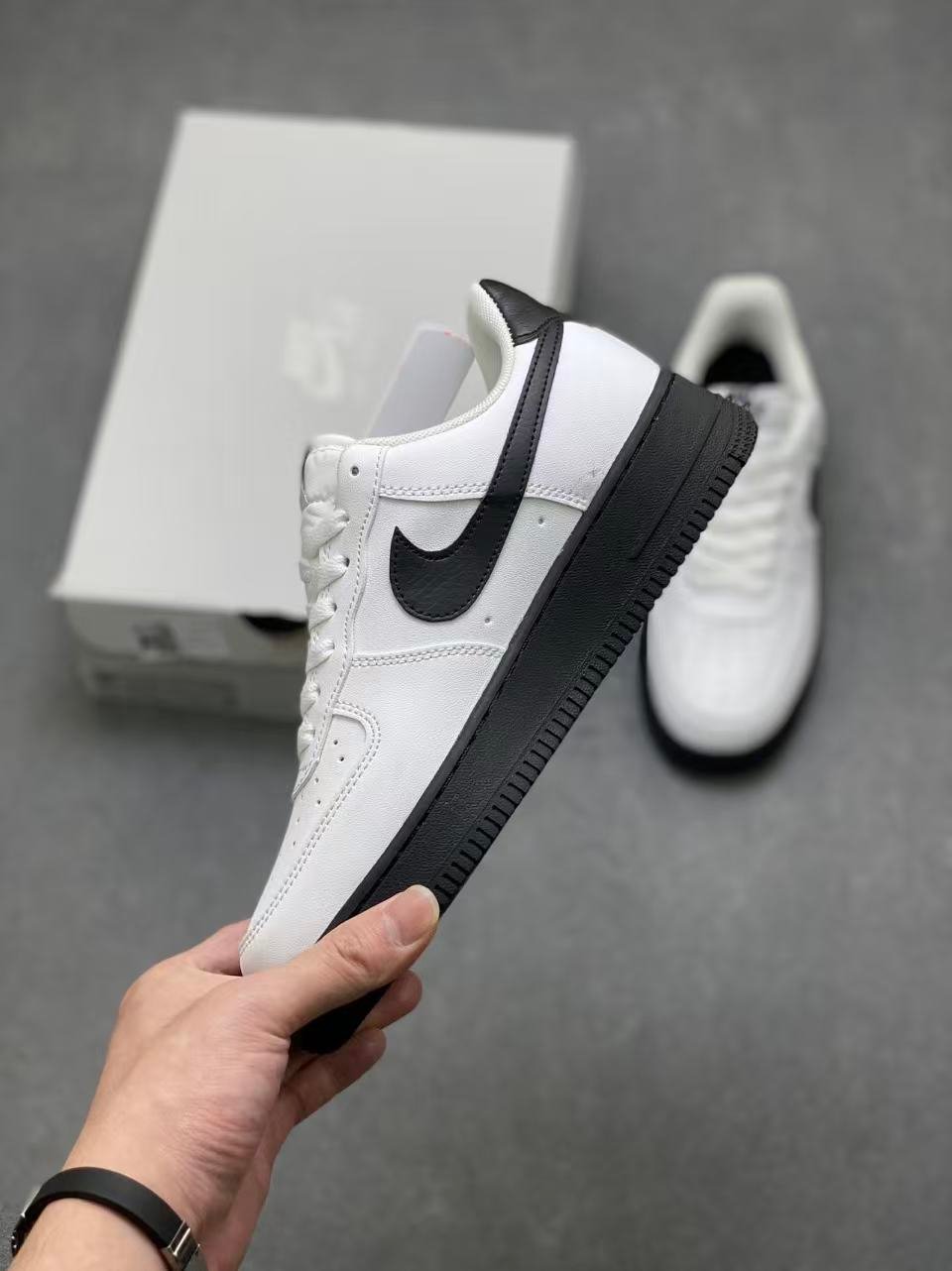 nike air force 1 “white/black” – iconic style, modern comfort nike air force 1 “white/black” – iconic style, modern comfort