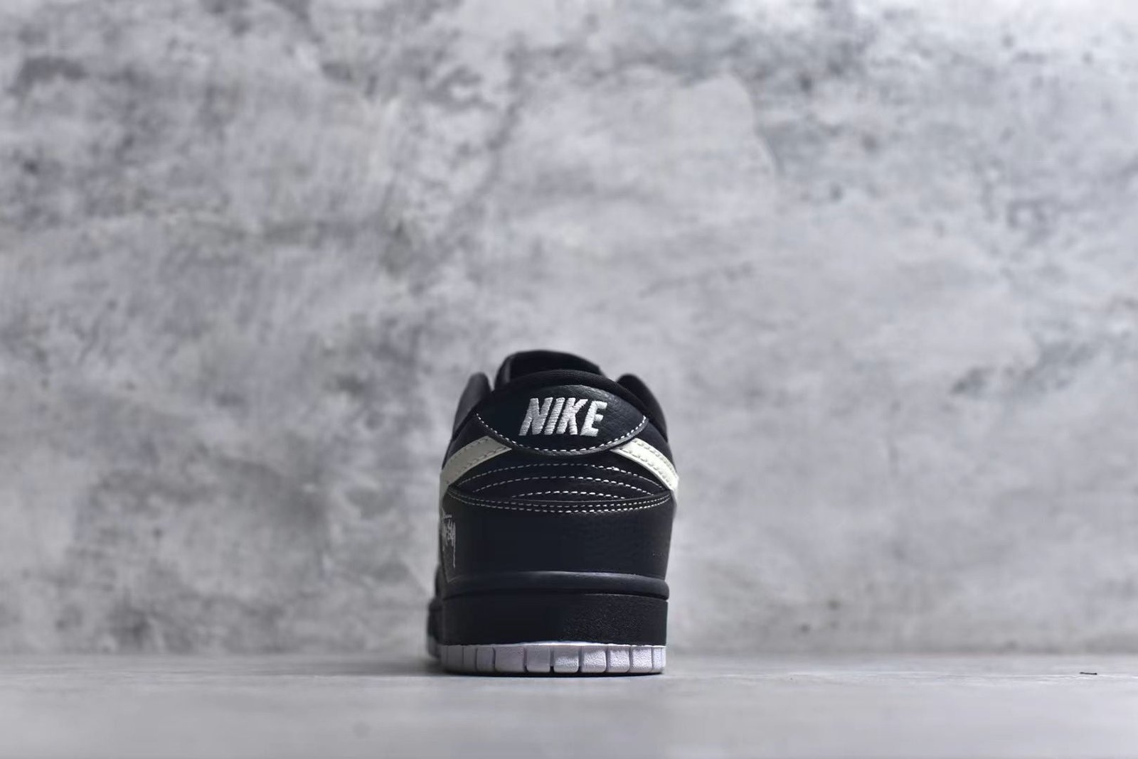 nike dunk low “white/black” – the timeless “panda” essential nike dunk low “white/black” – the timeless “panda” essential