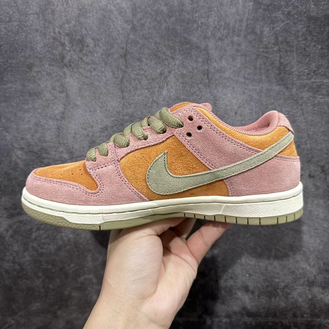 nike dunk "red/pink/green" – bold retro revival nike dunk "red/pink/green" – bold retro revival