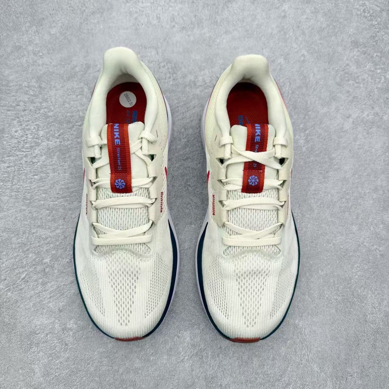 nike zoomx vaporfly next% 3 in oatmeal/red: desert ignition nike zoomx vaporfly next% 3 in oatmeal/red: desert ignition