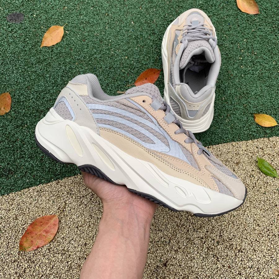 yeezy boost 700 v2 cream 2021 replica yeezy boost 700 v2 cream 2021 replica