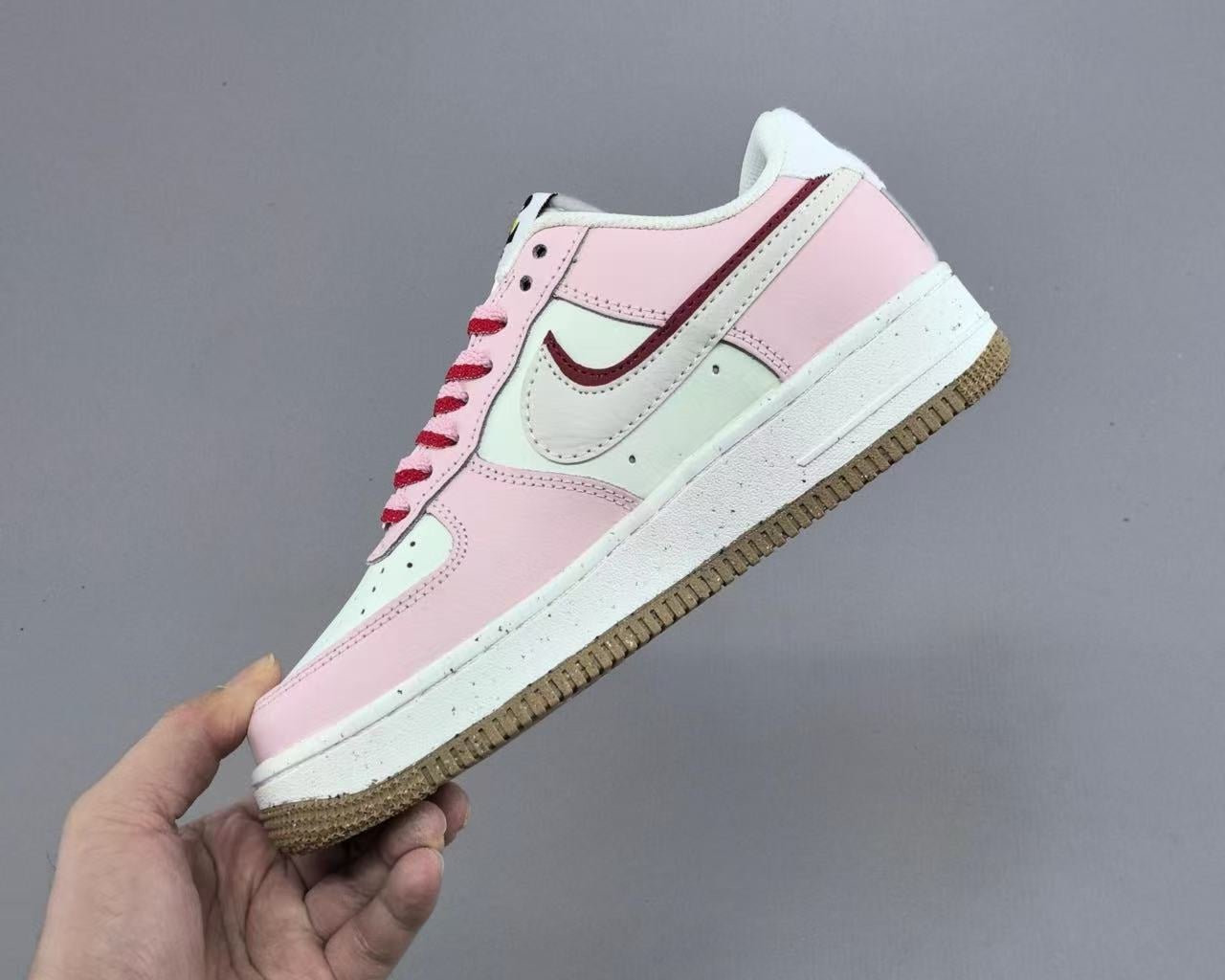 nike air force 1 '07 “white/pink” – iconic court style with a soft touch nike air force 1 '07 “white/pink” – iconic court style with a soft touch