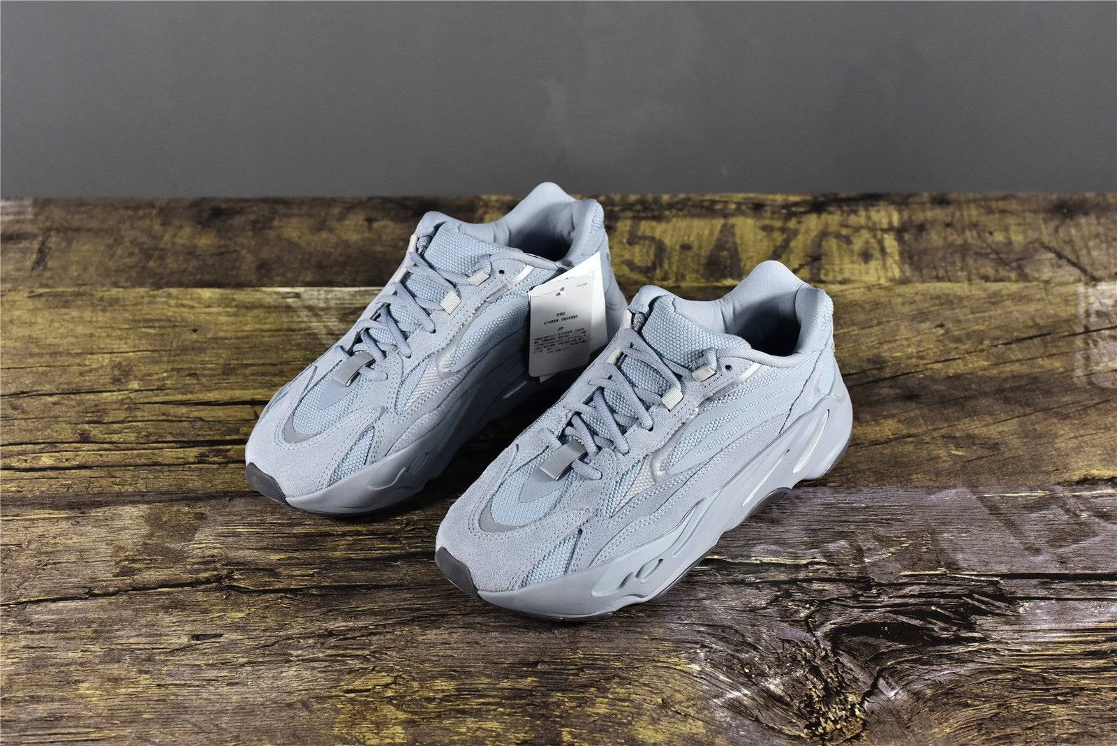 best yeezy boost 700 v2 hospital blue 2019 replica best yeezy boost 700 v2 hospital blue 2019 replica