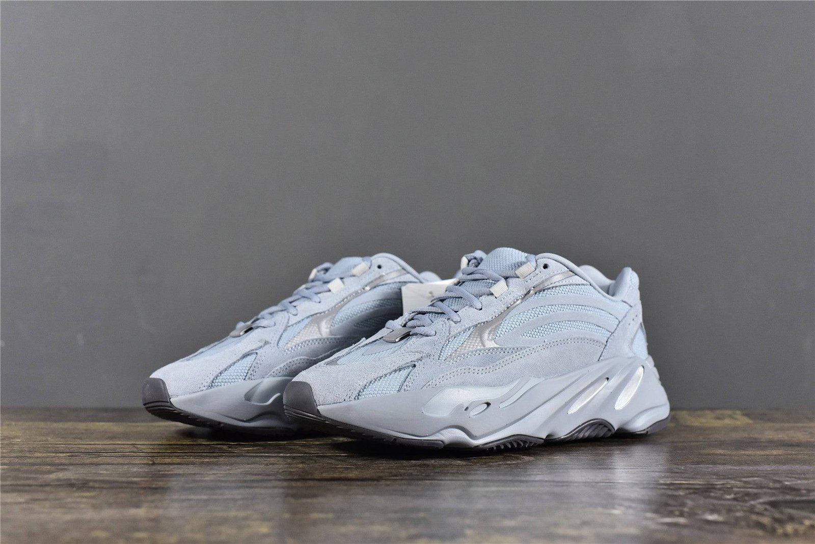 best yeezy boost 700 v2 hospital blue 2019 replica best yeezy boost 700 v2 hospital blue 2019 replica