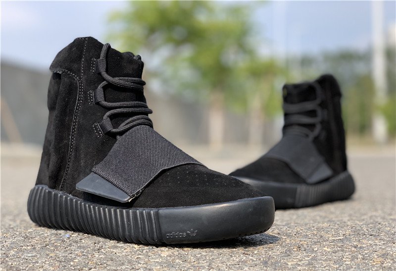 yeezy boost 750 triple black 2015 replica yeezy boost 750 triple black 2015 replica