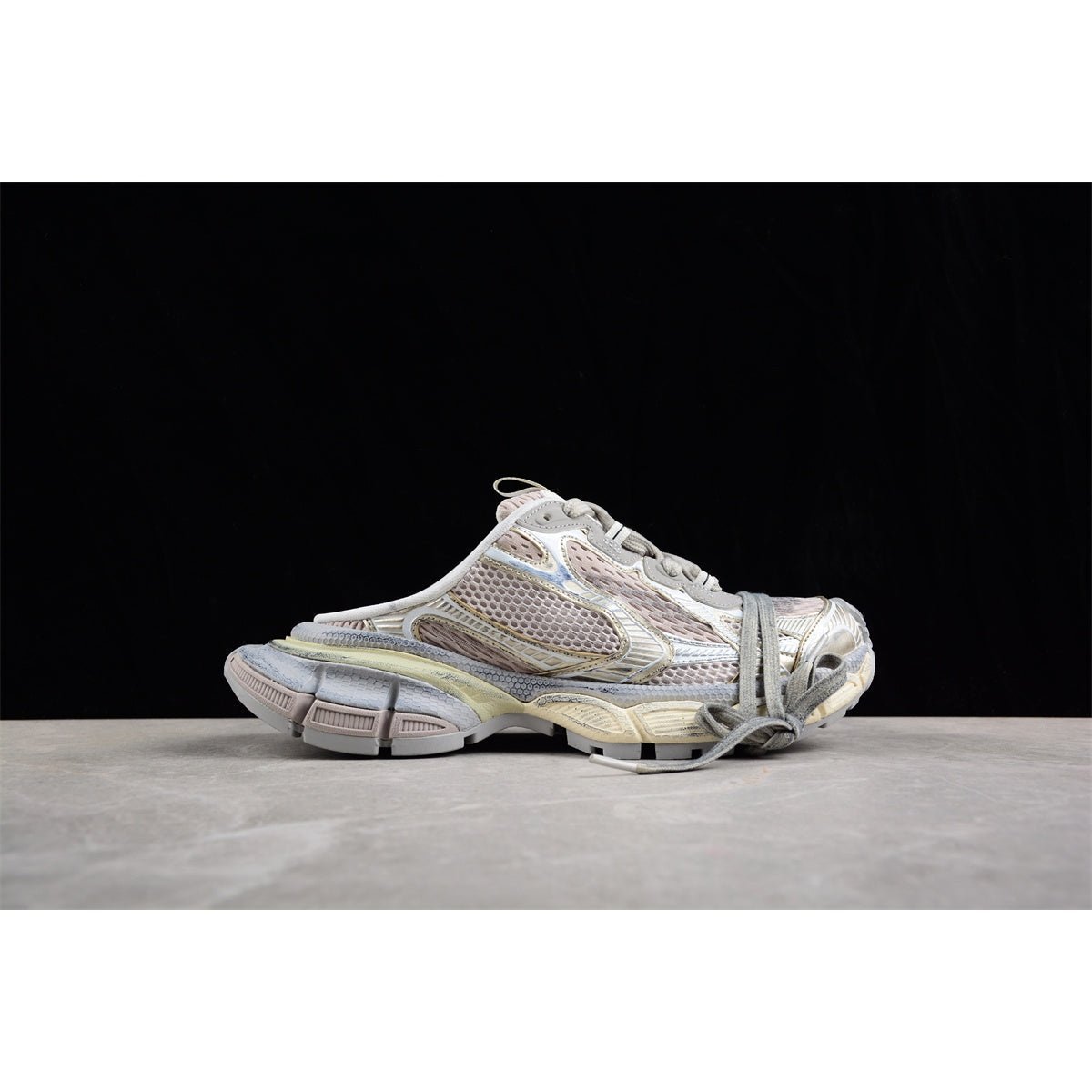 balenciaga 3xl mule x champagne gold balenciaga 3xl mule x champagne gold
