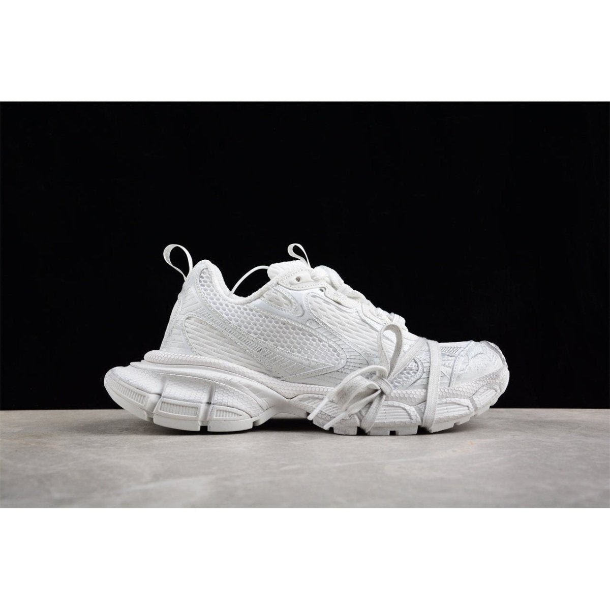 balenciaga 3xl x snow white balenciaga 3xl x snow white