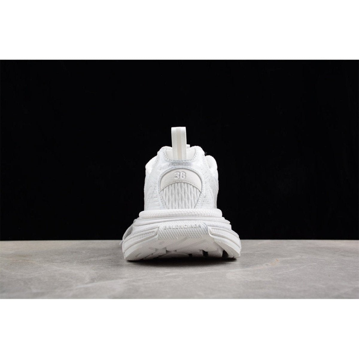 balenciaga 3xl x snow white balenciaga 3xl x snow white