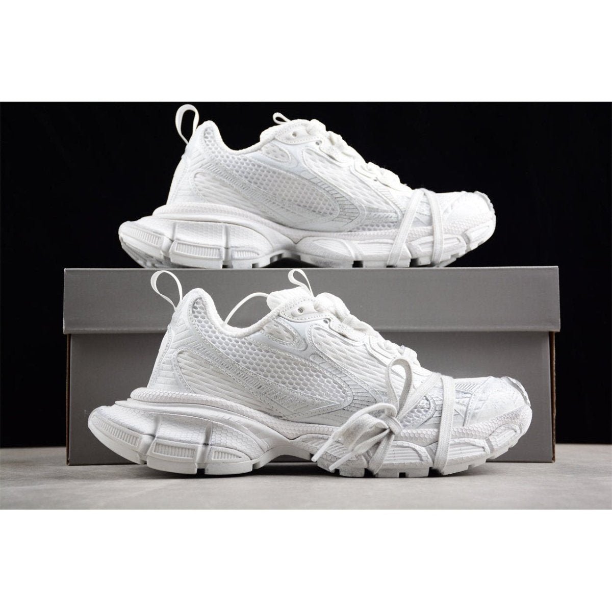 balenciaga 3xl x snow white balenciaga 3xl x snow white