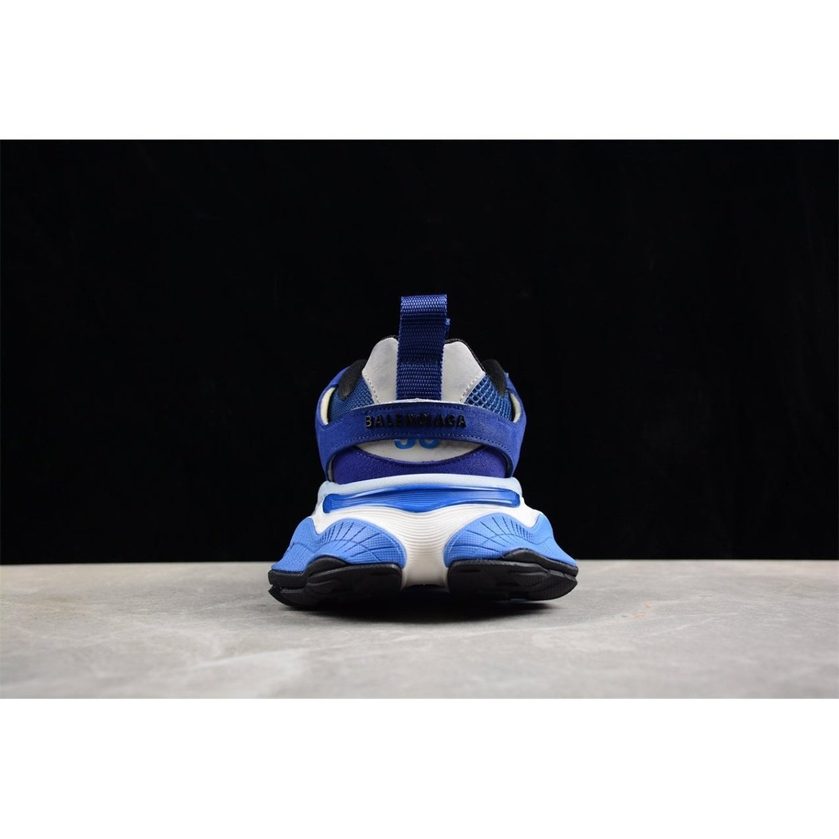 balenciaga cargo x dk.blue balenciaga cargo x dk.blue