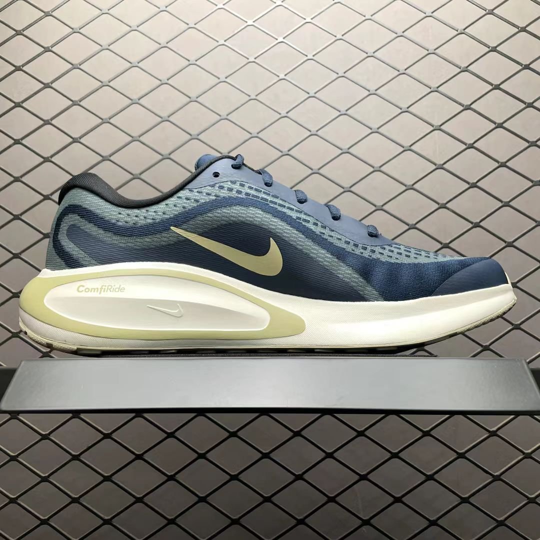 nike journey run "blue/gold" – everyday comfort meets regal style nike journey run "blue/gold" – everyday comfort meets regal style