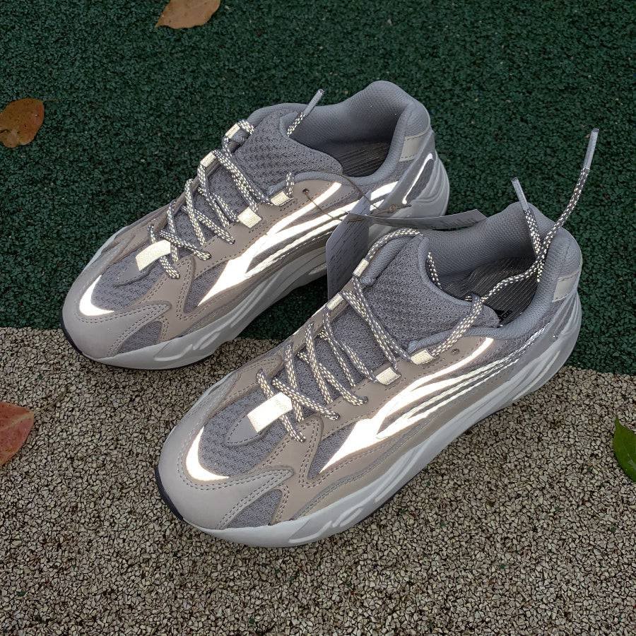 yeezy boost 700 v2 cream 2021 replica yeezy boost 700 v2 cream 2021 replica