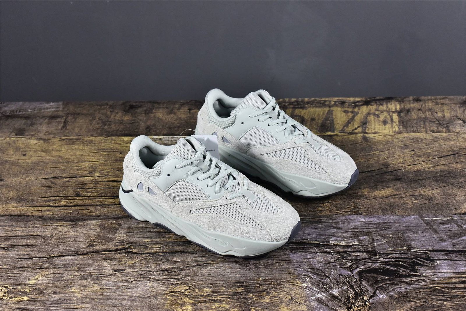 best yeezy boost 700 salt 2019 replica best yeezy boost 700 salt 2019 replica