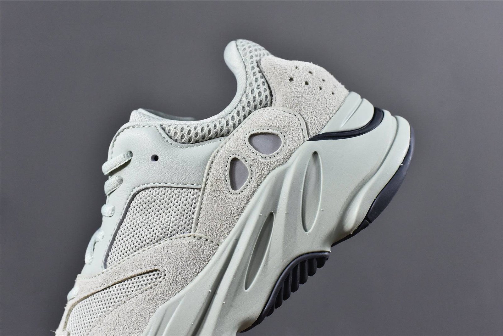 best yeezy boost 700 salt 2019 replica best yeezy boost 700 salt 2019 replica