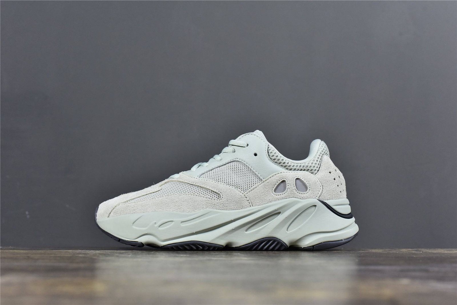 best yeezy boost 700 salt 2019 replica best yeezy boost 700 salt 2019 replica