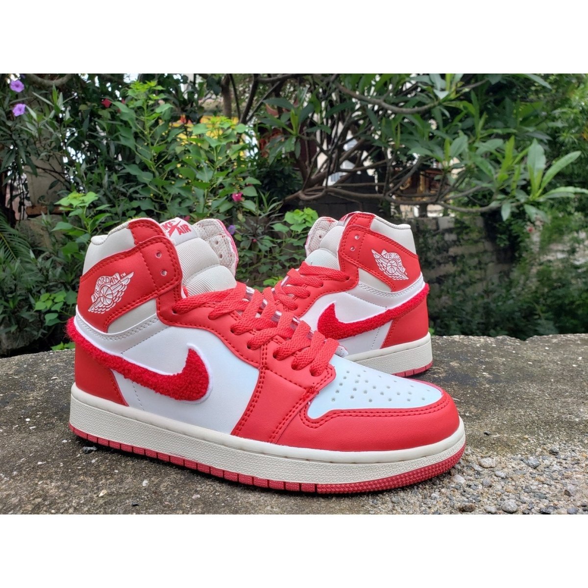 jordan 1 mid x syracuse jordan 1 mid x syracuse