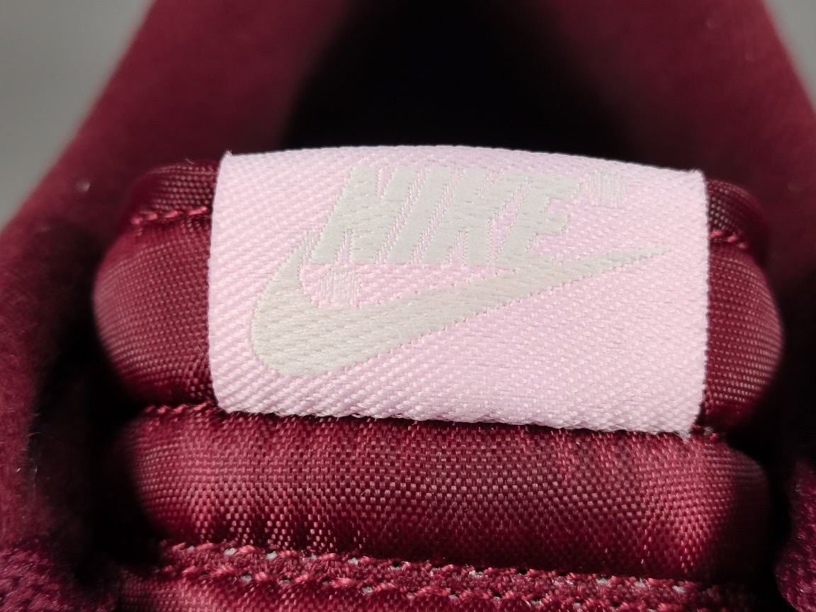 nike dunk x valentines day nike dunk x valentines day
