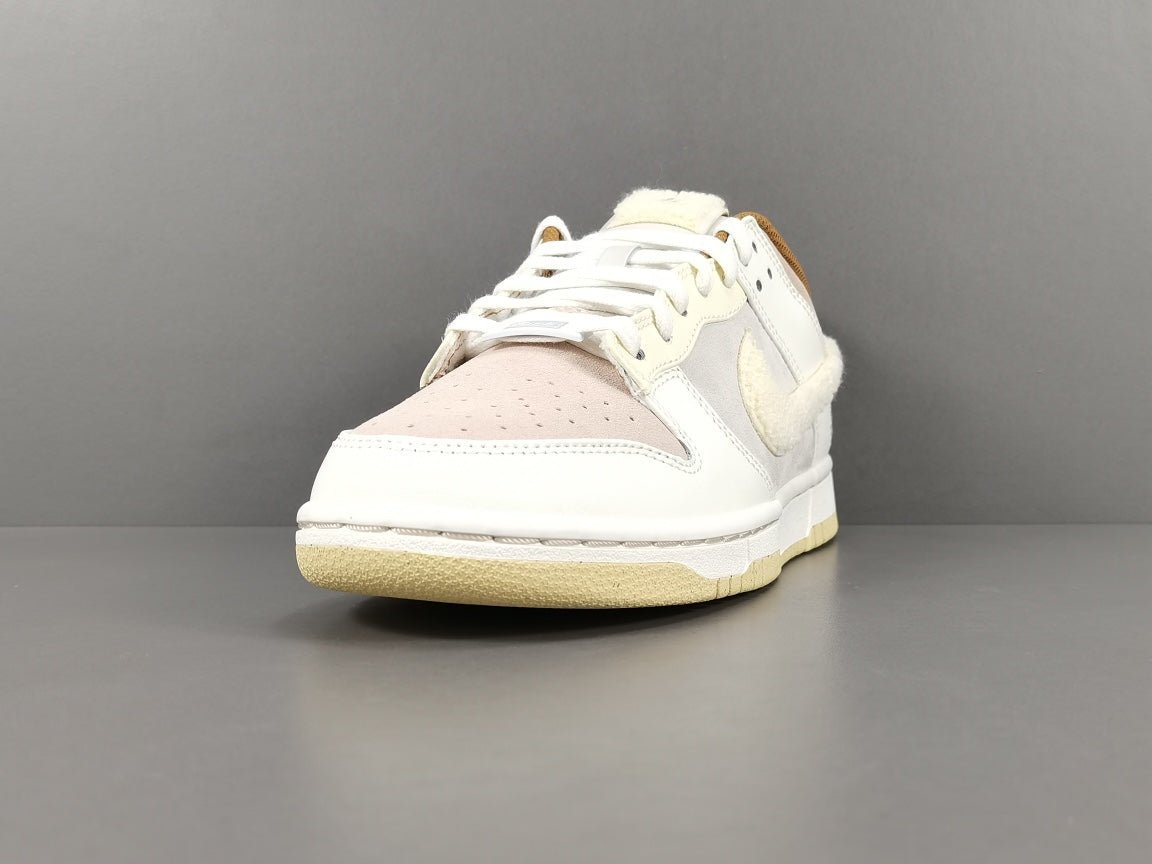 nike dunk x year of the rabbit fossil stone nike dunk x year of the rabbit fossil stone