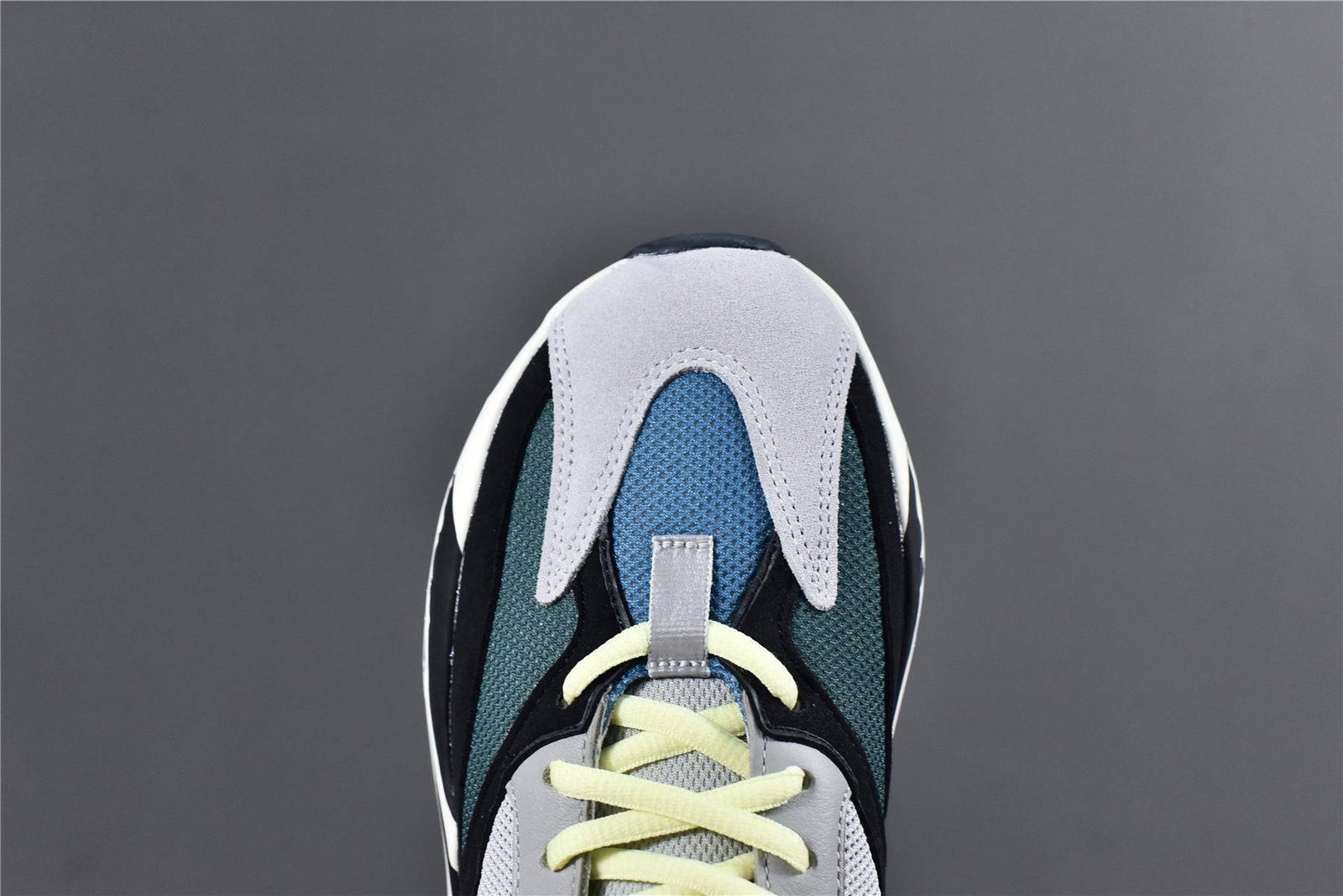 best yeezy boost 700 wave runner 2017 replica best yeezy boost 700 wave runner 2017 replica